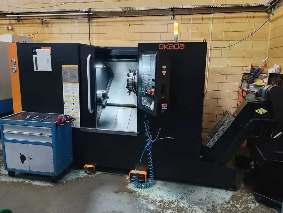 Torno CNC Okada Horizontal
